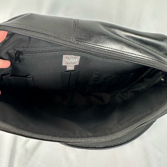 Wilsons Leather Black Genuine Leather Laptop Bag Briefcase Messenger Bag - Picture 10 of 14